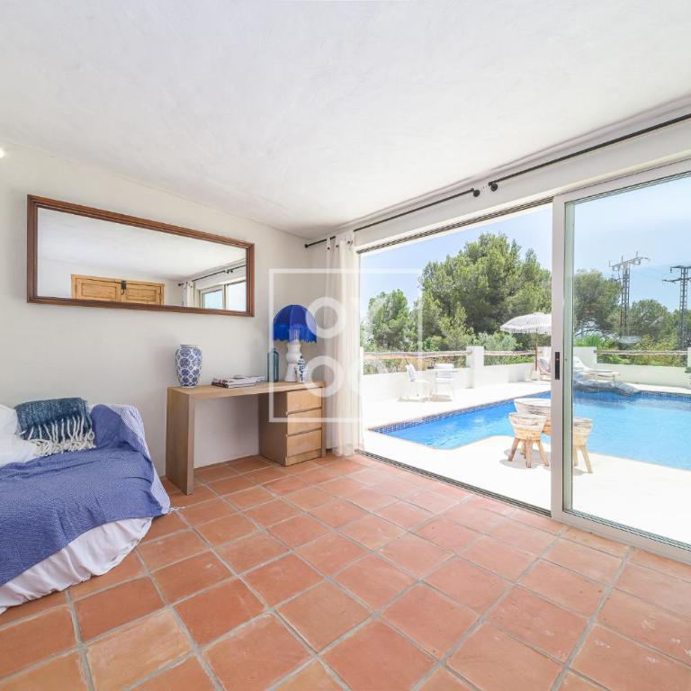 Villa Tutti sur Mer - boho style - private heated pool - mountain views - by Oyoostays - Villa de 3 dormitorios - 6