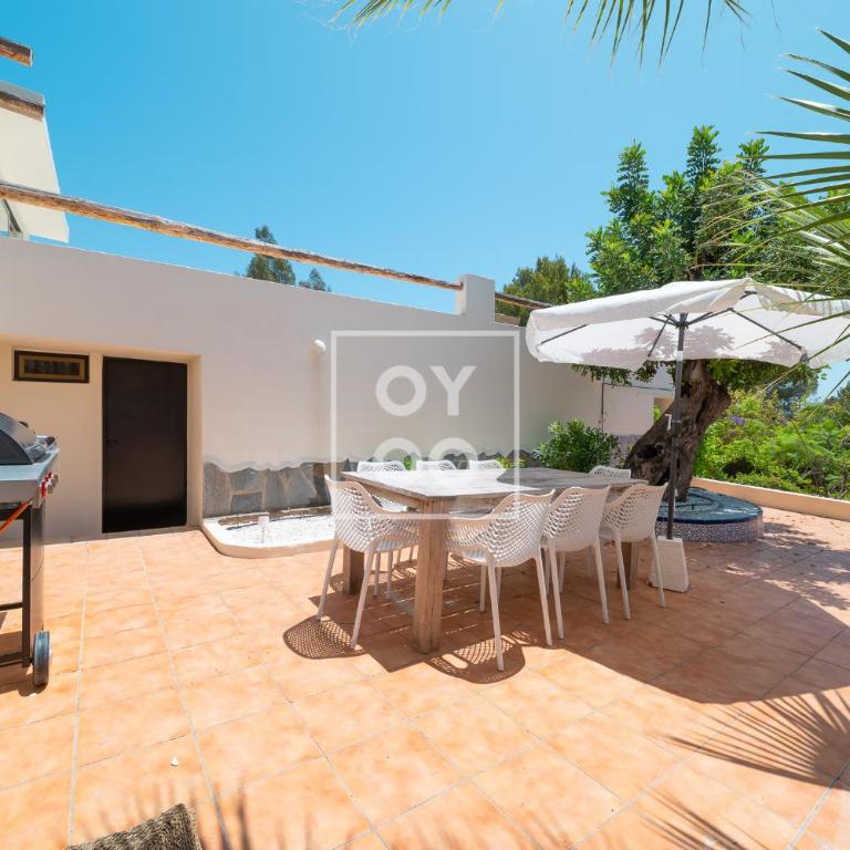 Villa Tutti sur Mer - boho style - private heated pool - mountain views - by Oyoostays - Villa de 3 dormitorios - 35
