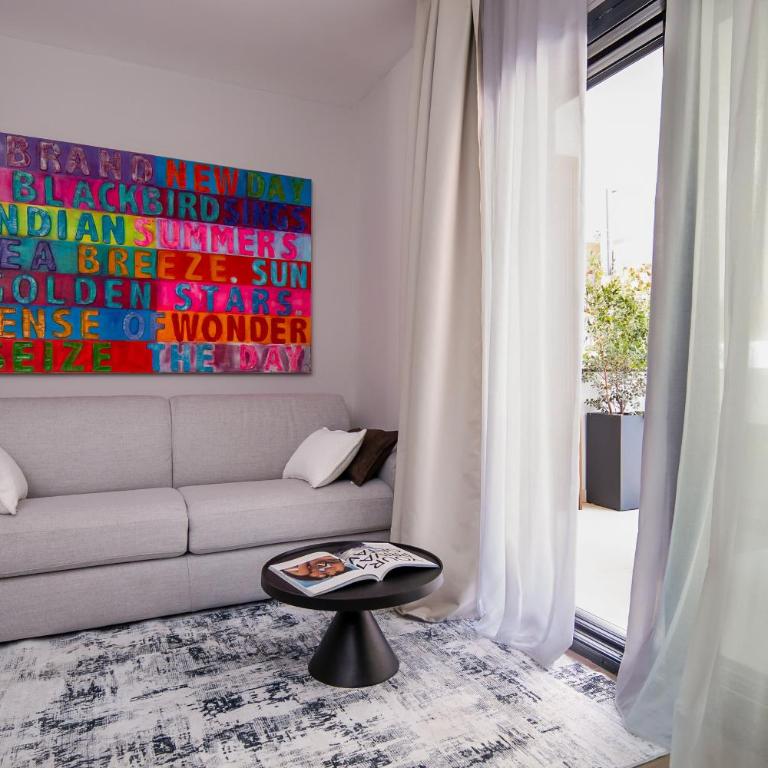 AZULIS 1 Pisano 2BR with 2 Terraces, Garden & Parking, Aldo Moro Olbia - Deluxe Two-Bedroom Apartment with Garden View - 9