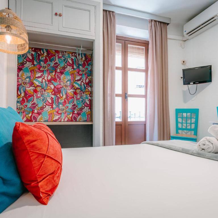 Veronica Centro - Small Double Room - 6