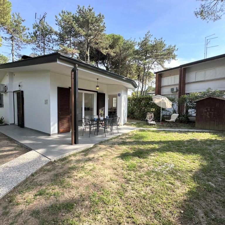 Villa Clara - Villa singola con Giardino privato e Barbecue - Villa con 2 Camere da Letto - 3