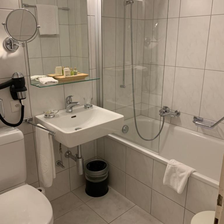 Morosani Schweizerhof - Standard Einzelzimmer Villa - 4