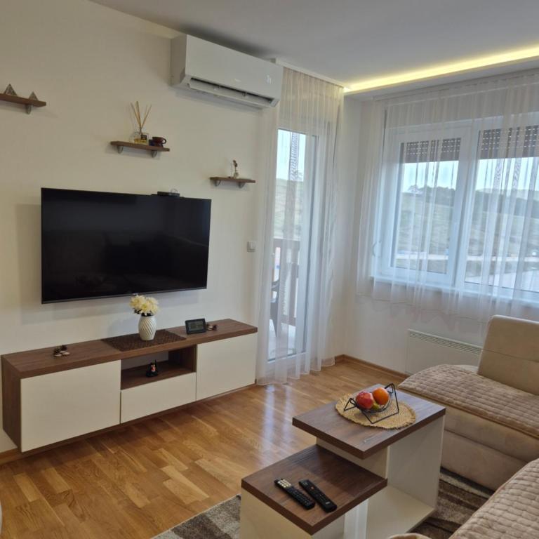 Moj Kutak - One-Bedroom Apartment - 8