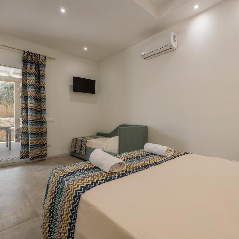 14th Oasis Family Room In Villa With Pool Near Palermo - Quadruple Room - 17