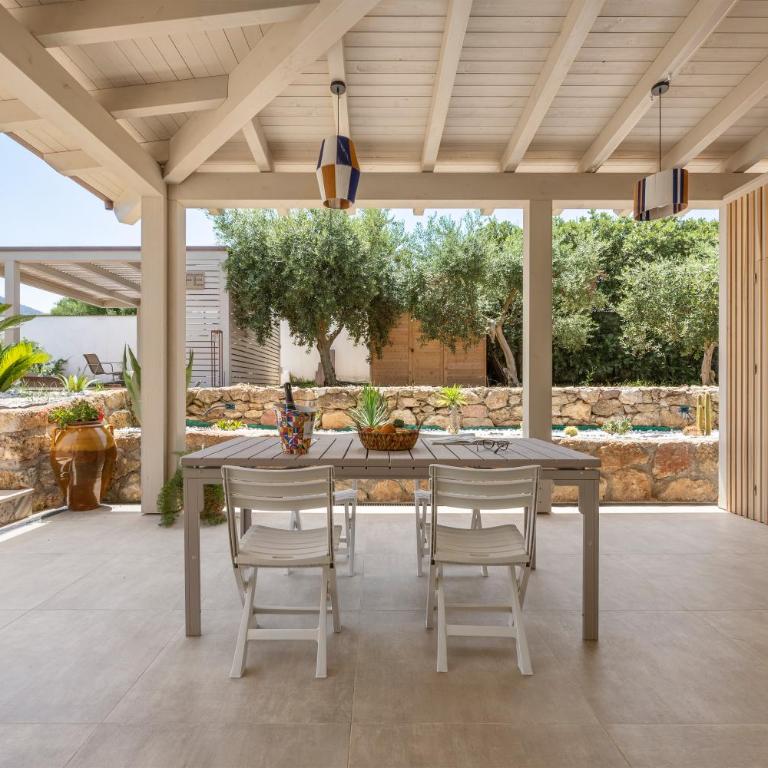 14th Oasis Family Room In Villa With Pool Near Palermo - Quadruple Room - 11