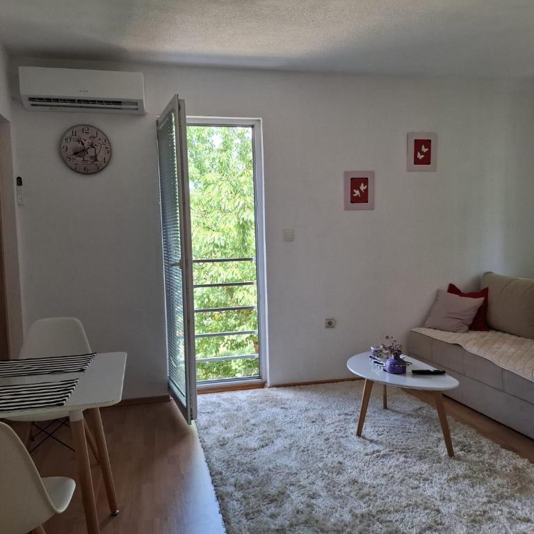 Apartment Lilac Sarajevo - Apartman sa 1 Spavaćom Sobom - 2