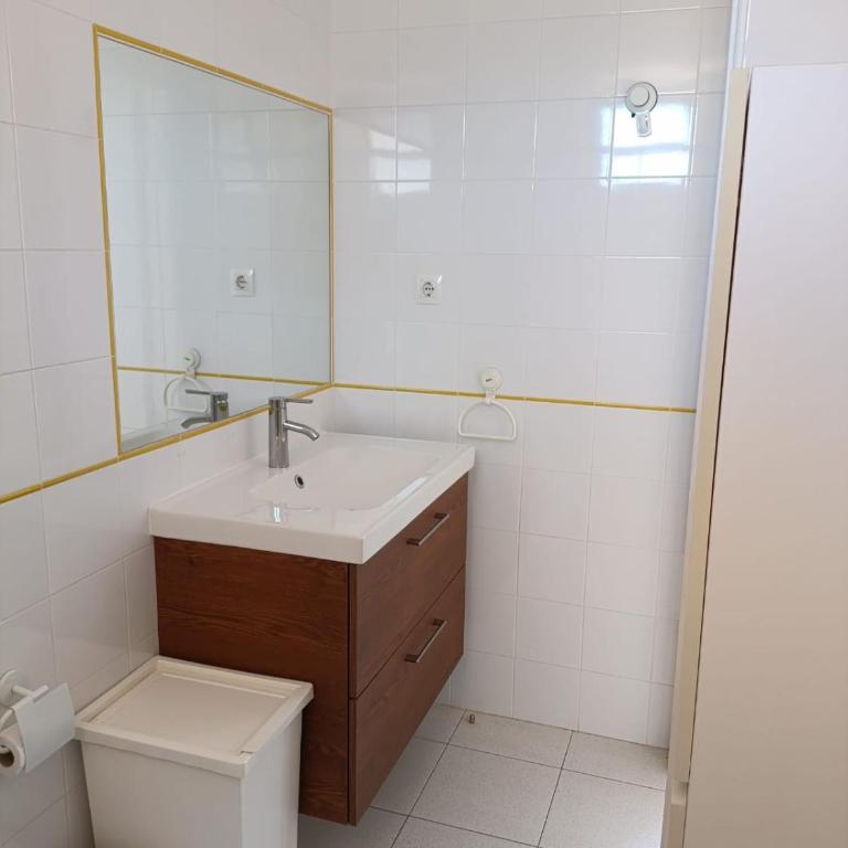 CasaTrébol - One-Bedroom Apartment with Garden View - 3