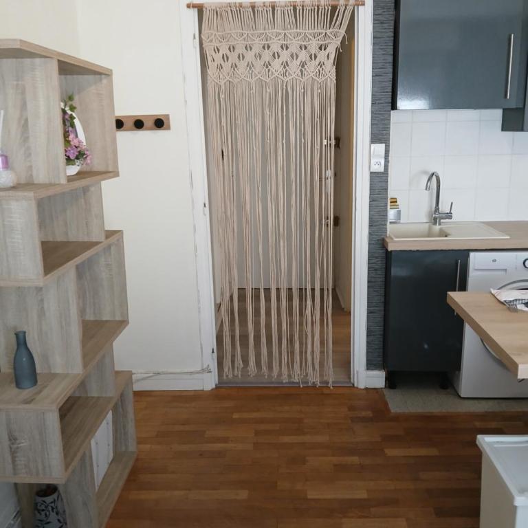 Studio cosy et calme entre centre-ville et nature - Apartment mit 1 Schlafzimmer - 8