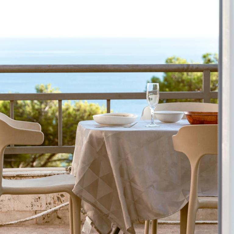 Peaceful Sea View Apartment - Two-Bedroom Apartment - 1