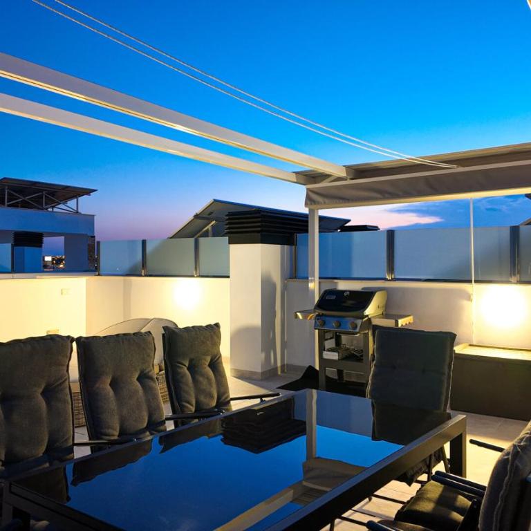 Penthouse Deluxe Zenia Star - Apartamento de 2 dormitorios con balcón y vistas al mar - 42