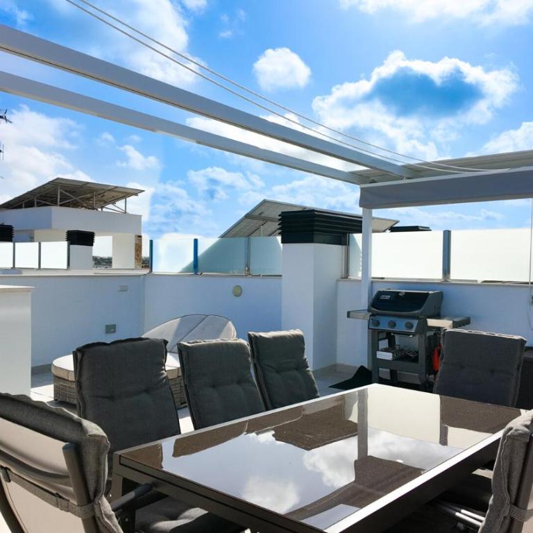 Penthouse Deluxe Zenia Star - Apartamento de 2 dormitorios con balcón y vistas al mar - 40