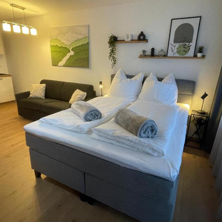 Ausblick in den Bayerischen Wald - Moderne Ferienwohnung - Apartment mit 1 Schlafzimmer - 5