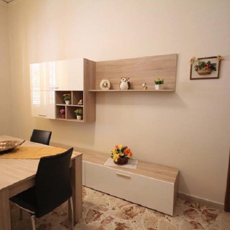 Le Tre Rose Di Mary - Appartamento con 1 Camera da Letto - 10