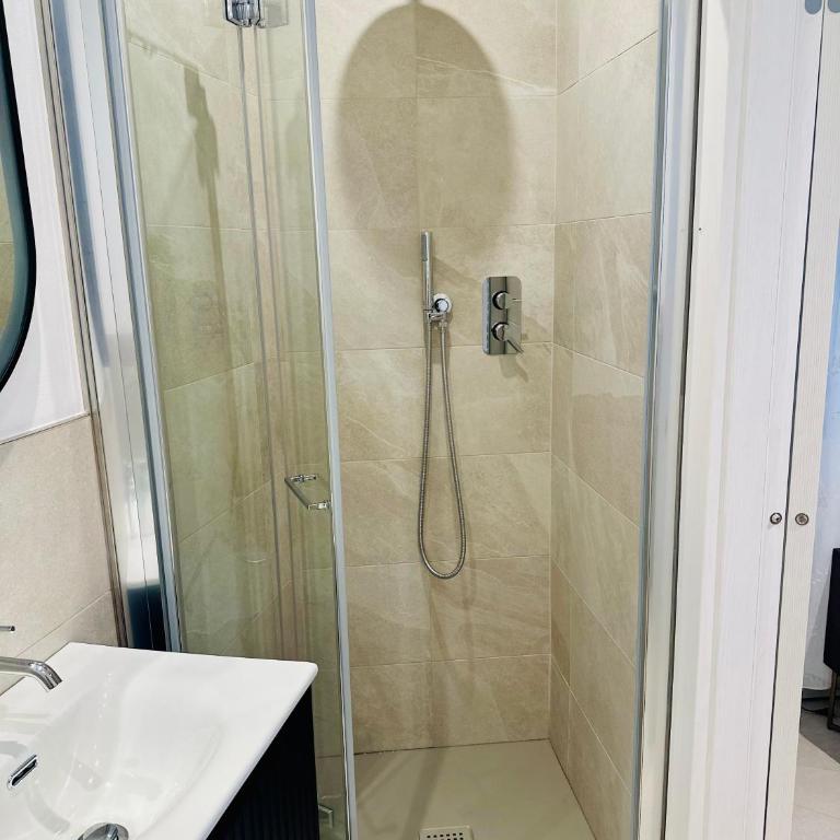 Casa Dolce Riva - Appartamento con 2 Camere da Letto - 12