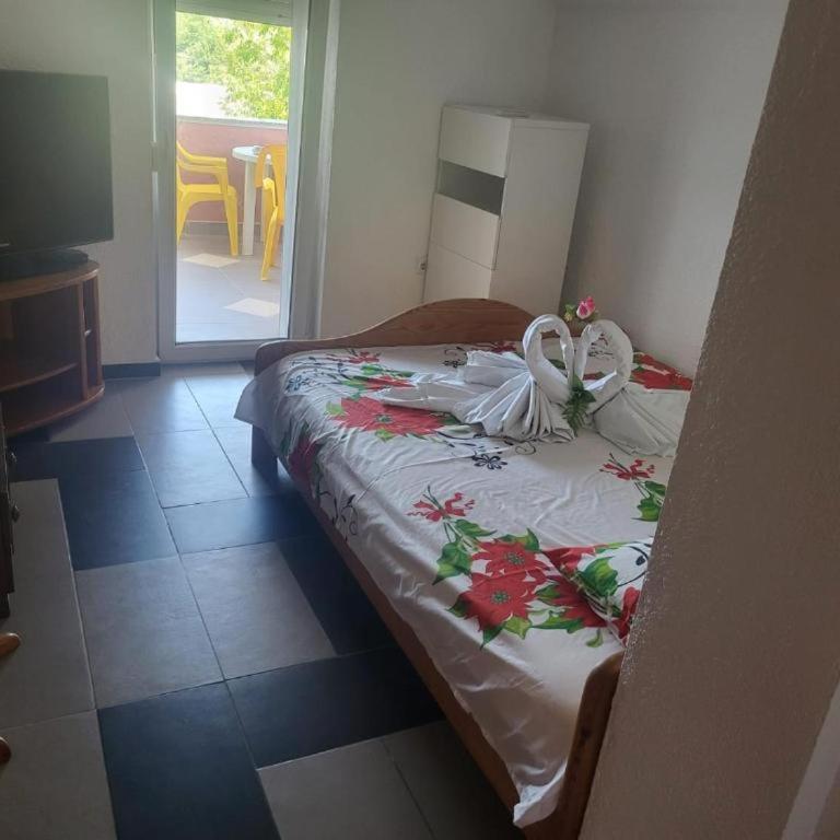 Asko Villa Apartment - Deluxe Double Room - 5