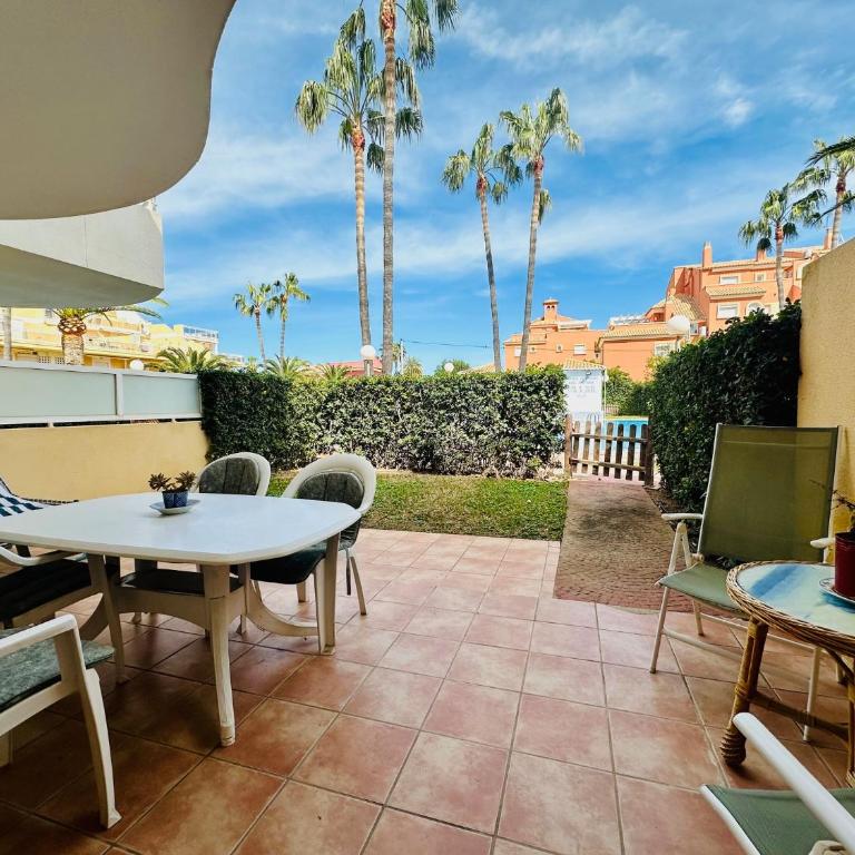 Apartamento junto a la playa en la mejor ubicación de Denia - Apartamento de 2 dormitorios - 2