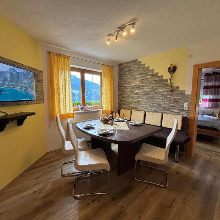 Ferienwohnung Eberharter - Apartment mit 2 Schlafzimmern und Dusche - 15