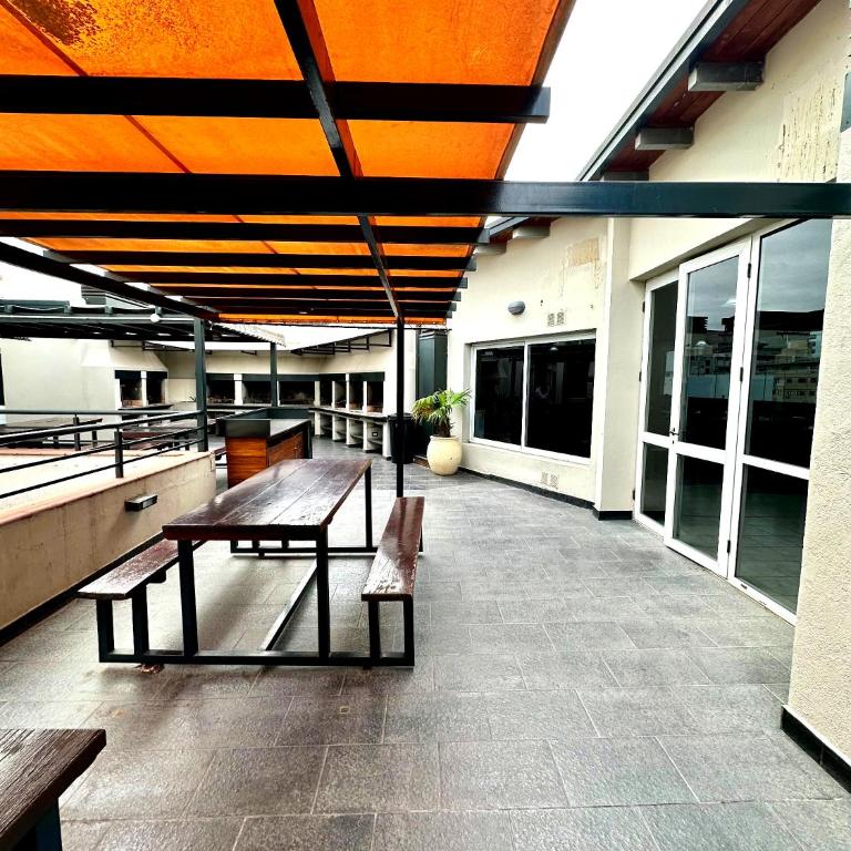 Depto Céntrico, Cochera, Pile, Terraza - Apartamento de 1 dormitorio - 10