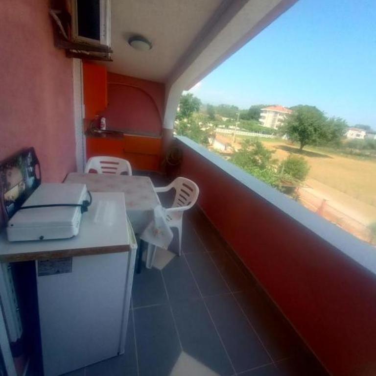 Asko Villa Apartment - Deluxe Double or Twin Room with Balcony - 5