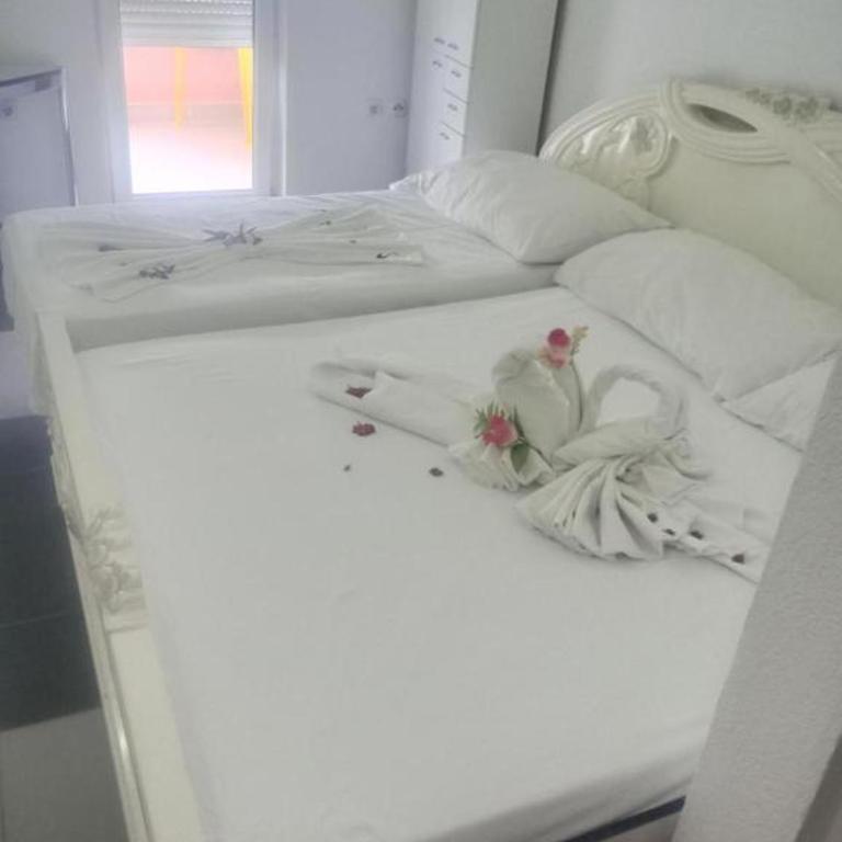 Asko Villa Apartment - Deluxe Double or Twin Room with Balcony - 7