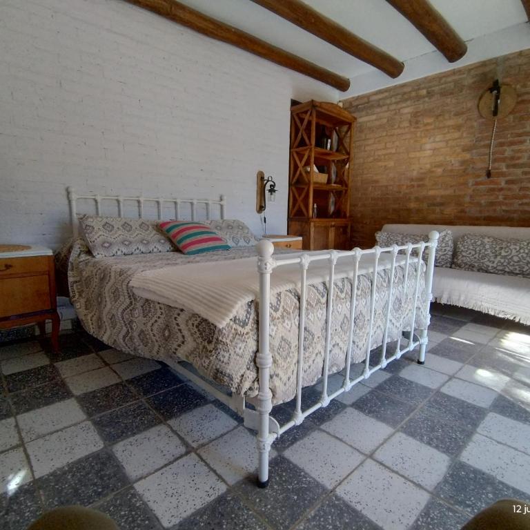 La Vieja Finca - Habitación Triple con vistas al jardín - 13