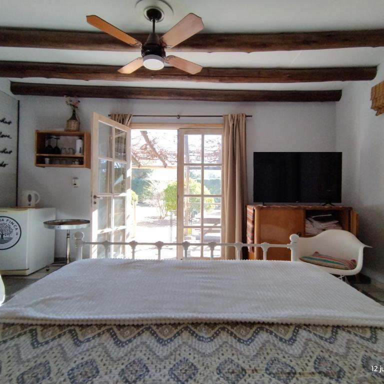La Vieja Finca - Habitación Triple con vistas al jardín - 14