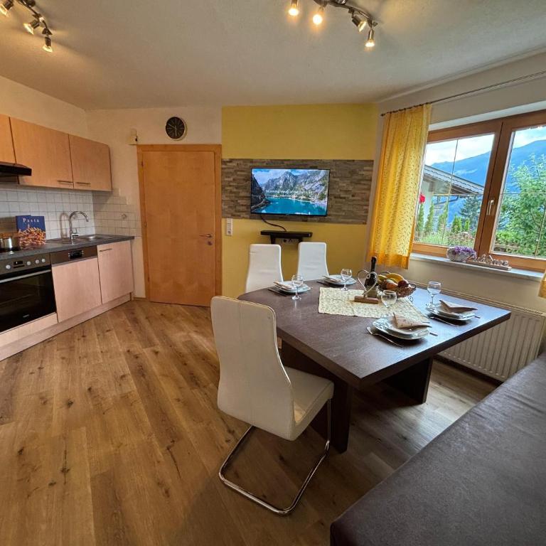 Ferienwohnung Eberharter - Apartment mit 2 Schlafzimmern und Dusche - 14