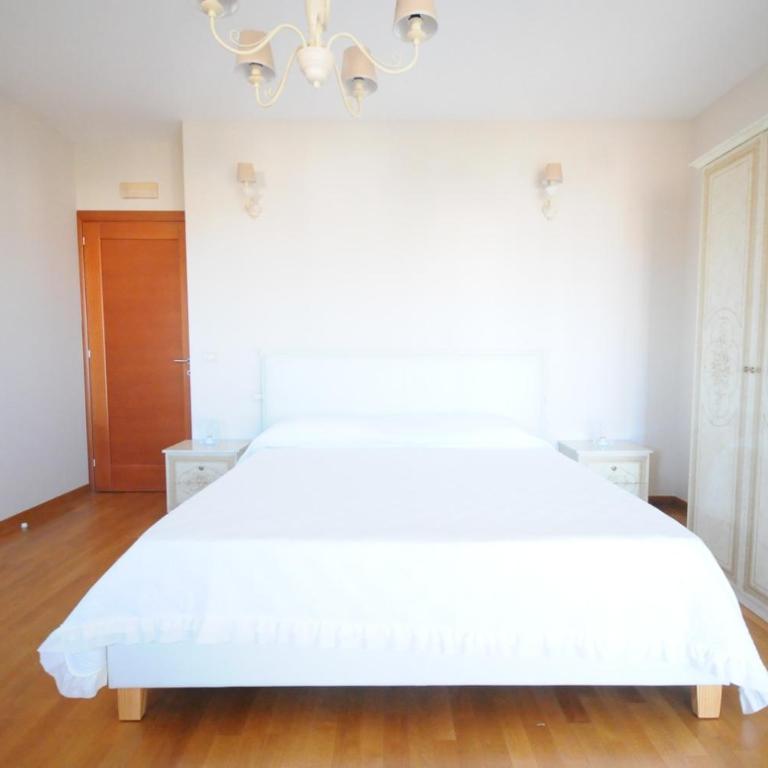 Casa Baloo - One-Bedroom Apartment - 12