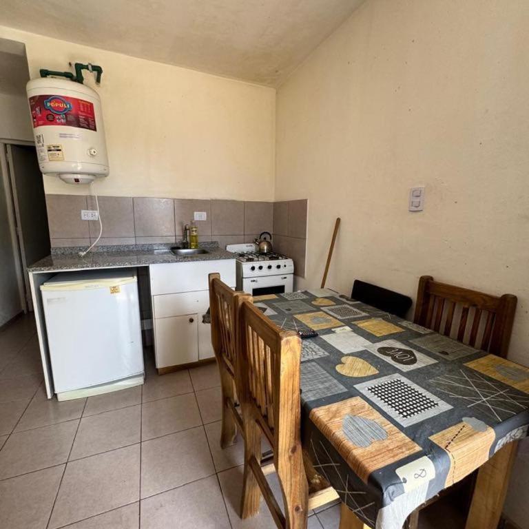 Condominio Atuel con Cocina Wifi Cochera Desayuno - Apartamento de 2 dormitorios - 14