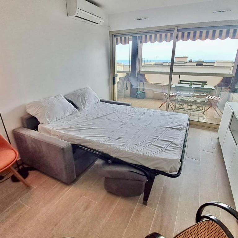 Menton, Appartement 3 pièces, clim garage, piscine - Appartement 2 Chambres avec Balcon et Terrasse - 9