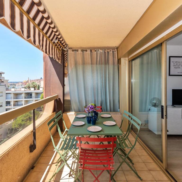 Menton, Appartement 3 pièces, clim garage, piscine - Appartement 2 Chambres avec Balcon et Terrasse - 23