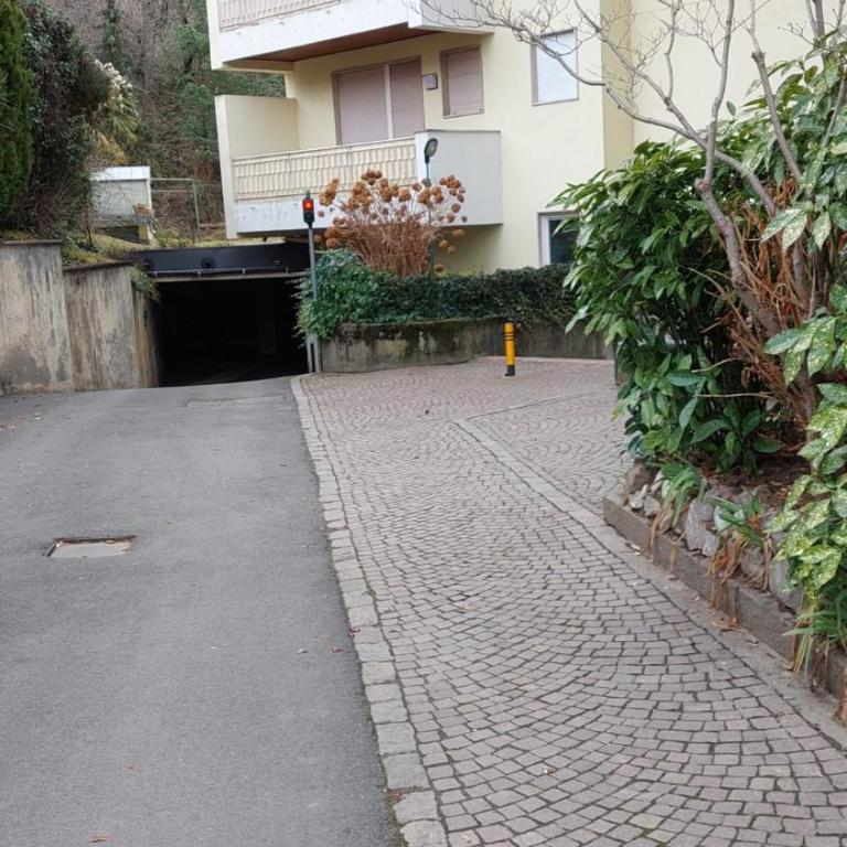 Suite Castel MeranO - panorama terrace and pool - Appartamento con Vista Montagna - 16