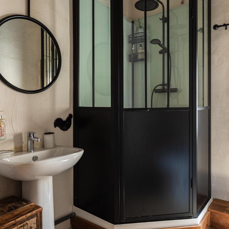 La Chapelle sur la Sorgue - Chambre Double ou Lits Jumeaux Standard - 4