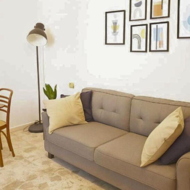 Domus Lux - One-Bedroom Apartment - 9