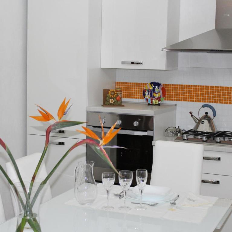 Palazzo Taormina - Appartamento con Balcone - 6