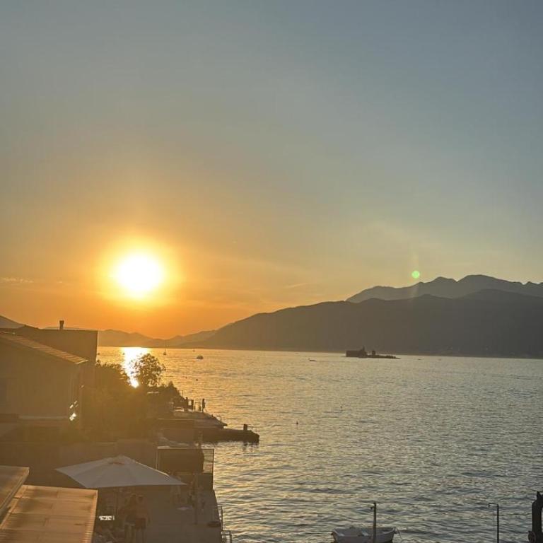 Montenegro face mer accès direct plage - Two-Bedroom Apartment with Sea View - 6