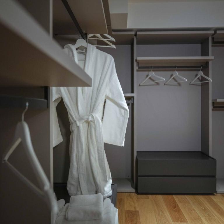 Angela Suite - Luxury loft near Politecnico and city center - Appartamento Loft con 1 Camera da Letto e Balcone - 10