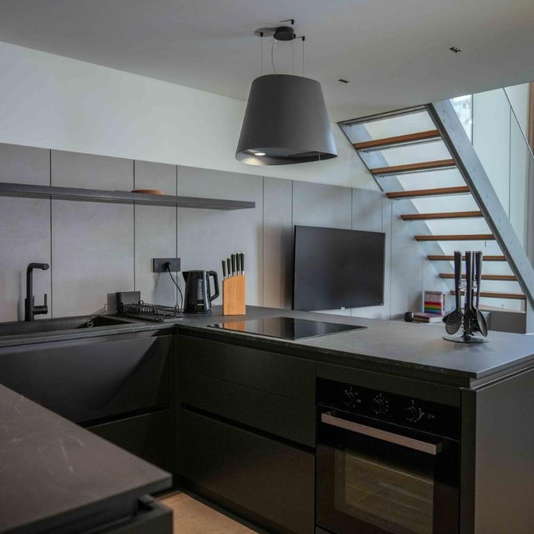 Angela Suite - Luxury loft near Politecnico and city center - Appartamento Loft con 1 Camera da Letto e Balcone - 12