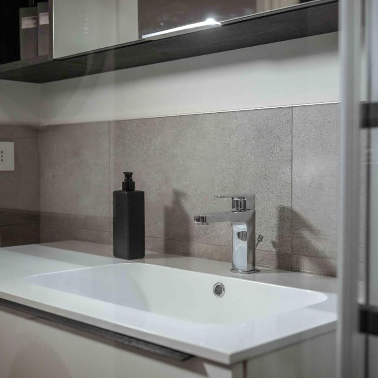 Angela Suite - Luxury loft near Politecnico and city center - Appartamento Loft con 1 Camera da Letto e Balcone - 13