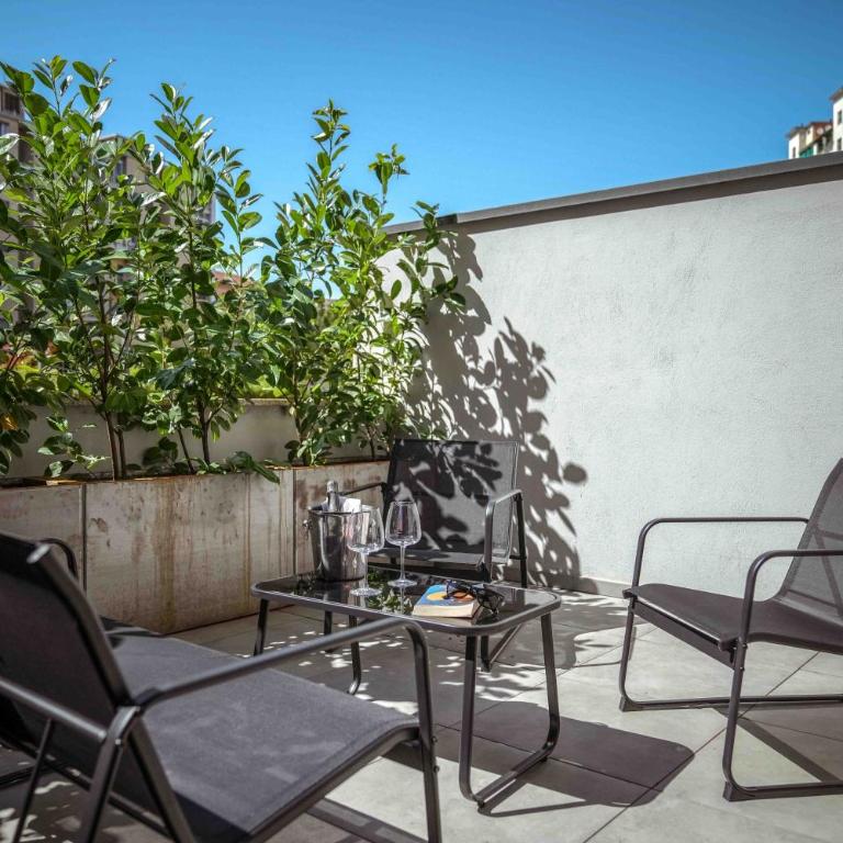 Angela Suite - Luxury loft near Politecnico and city center - Appartamento Loft con 1 Camera da Letto e Balcone - 20