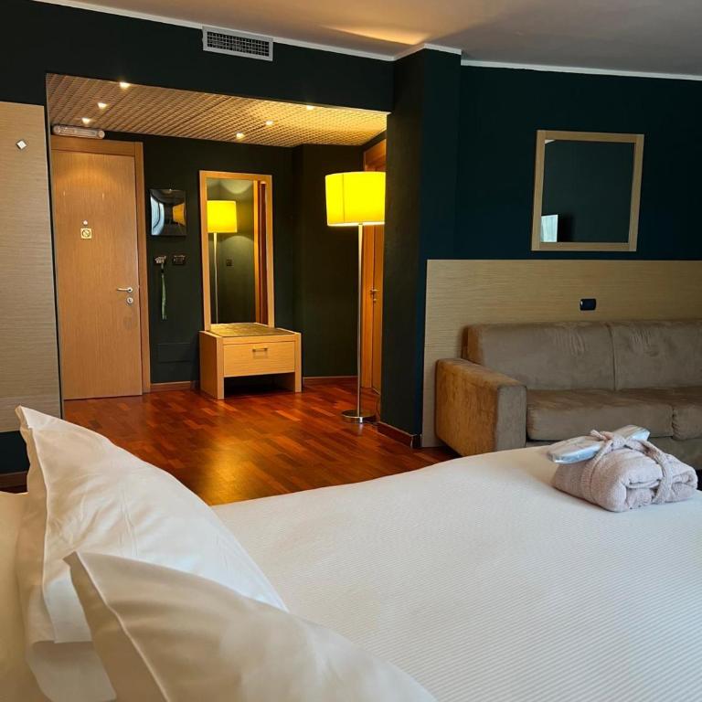 Savoia Resort - Suite Superior con Vista Montagna - 1