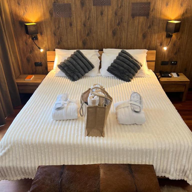 Savoia Resort - Suite Grand con Vista Montagna - 1