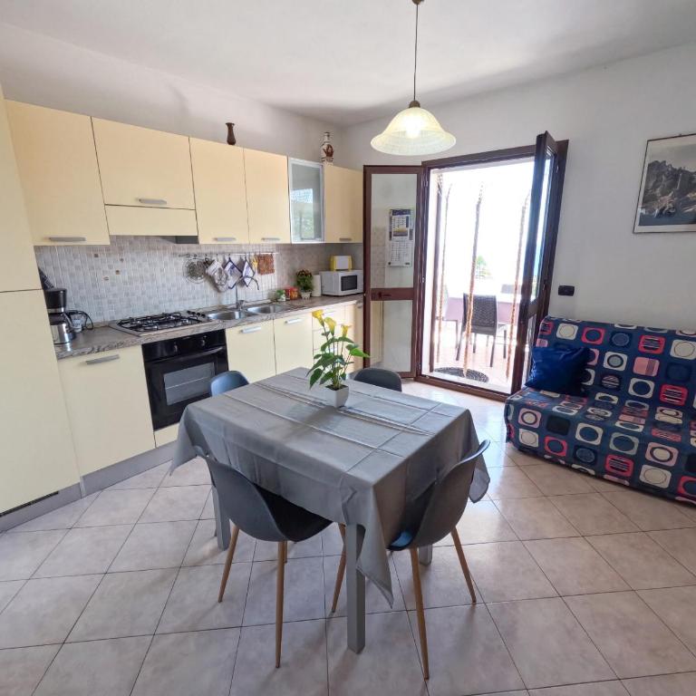 Casa Purple - Appartamento con 2 Camere da Letto e Vista Mare - 14
