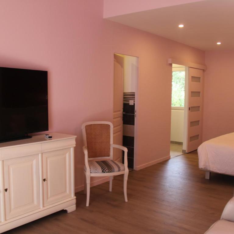 Les Chambres du Hameau , une Parenthèse Provençale - Suite con cama grande - 11