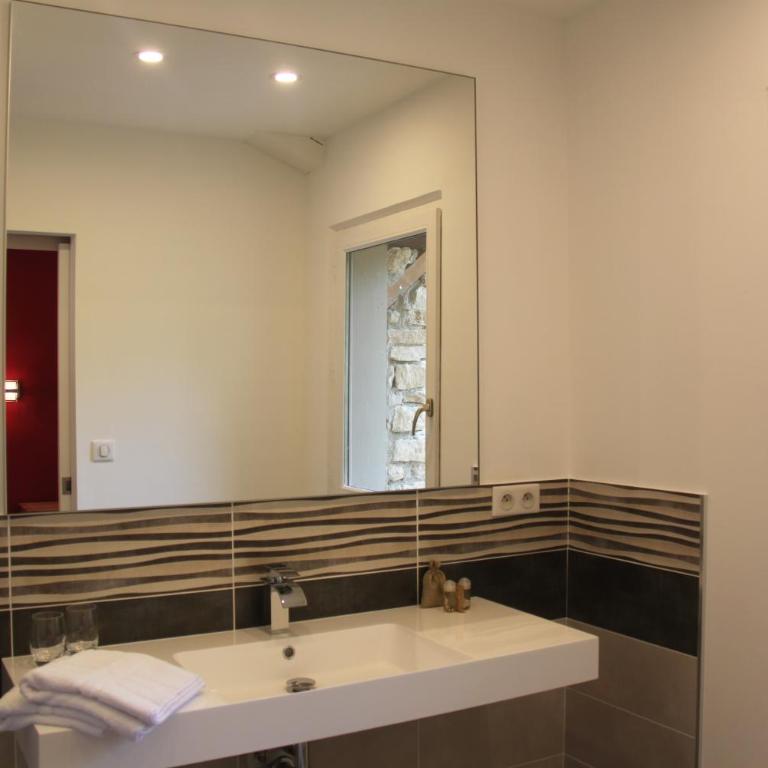 Les Chambres du Hameau , une Parenthèse Provençale - Suite con cama grande - 12