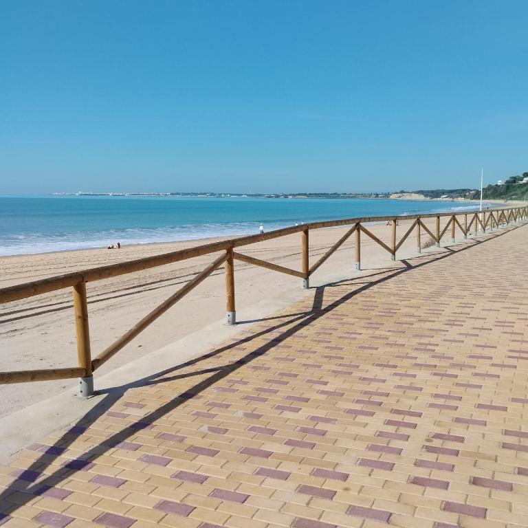Apartamento junto a PLAYA LAS REDES-VISTAHERMOSA, CADIZ - Apartamento de 2 dormitorios - 20