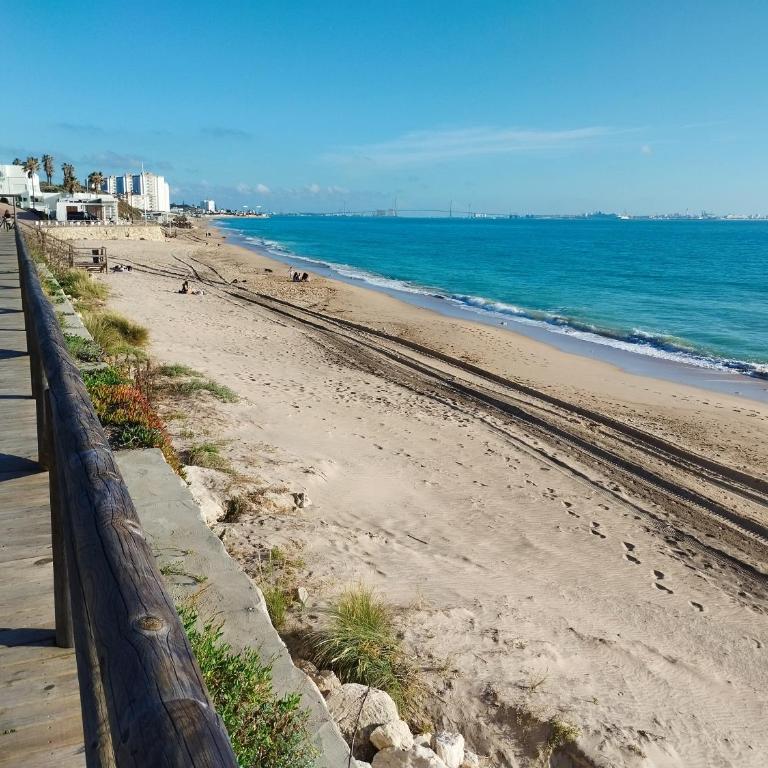 Apartamento junto a PLAYA LAS REDES-VISTAHERMOSA, CADIZ - Apartamento de 2 dormitorios - 21
