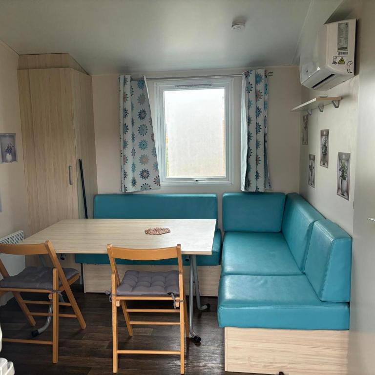 MOBILE HOME Clim-Piscine -Terrasse -Parking -6 personnes - Mobile Home - 2