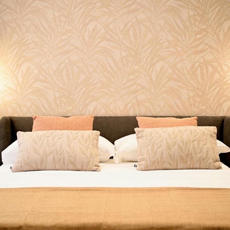 Omnia Luxury Suite - Camera Quadrupla Superior - 3