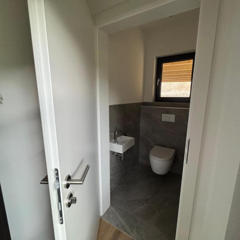 Chalets Dualhaus, 2 Apartments mit Sauna, Nähe Pressegger See, Skibus zum Nassfeld - Chalet mit 2 Schlafzimmern - 7